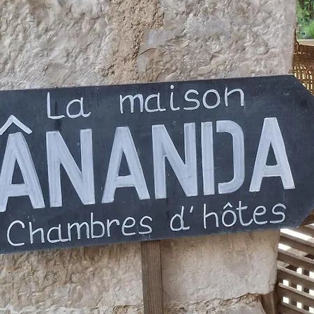 La Maison Ananda לינה וארוחת בוקר *